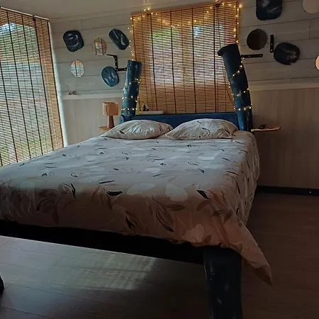 Aud Eau Maillet Hébergement de vacances *